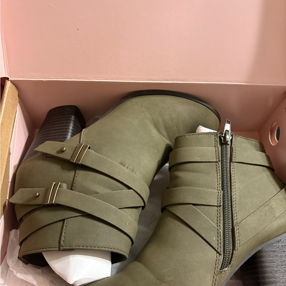 Olive Green Women's Ankle Boots